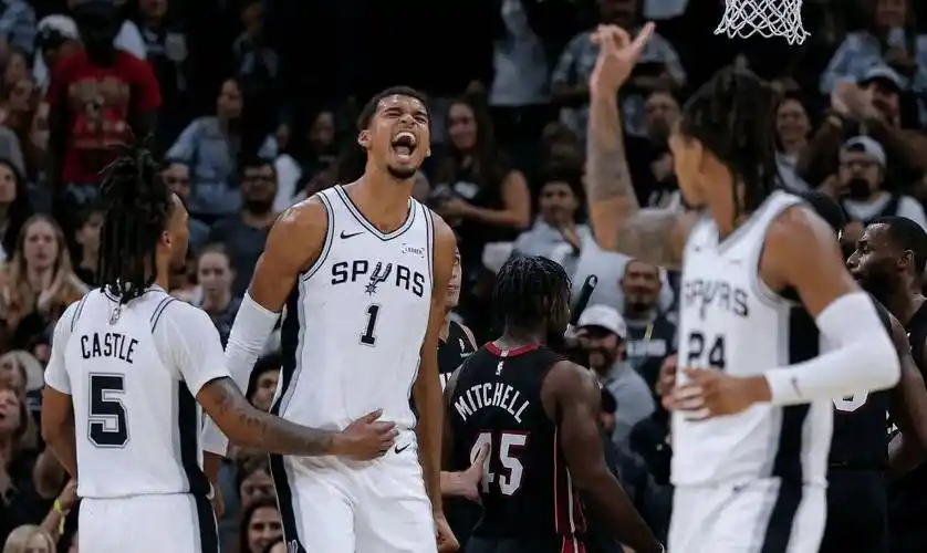 文班亚马希罗当选NBA第20周周最佳球员