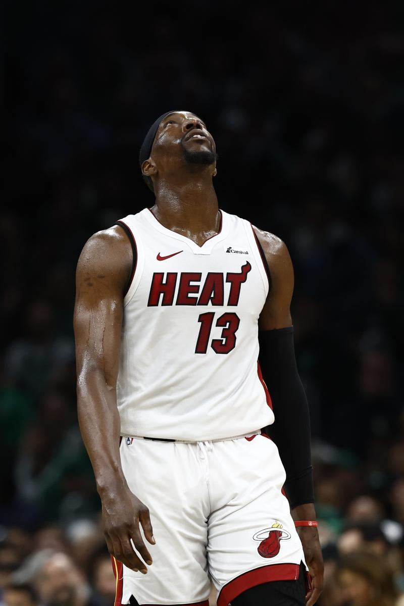 阿德巴约83分创NBA历史纪录快船大胜森林狼