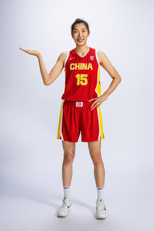 韩旭暂不回归WCBA专注WNBA冲击计划