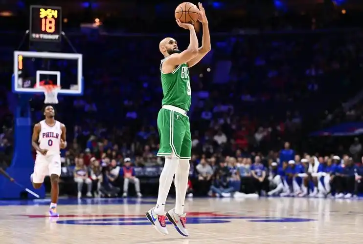 雷霆主帅点评德里克怀特表现凯尔特人雷霆NBA常规赛