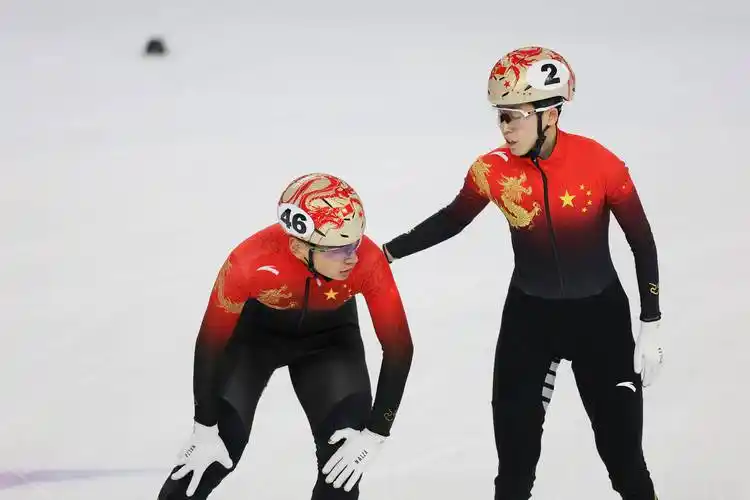 范可新北京冬奥会短道速滑混合接力金牌
