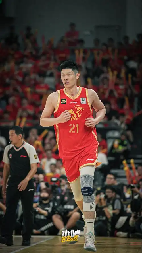 沃伦骑扣胡金秋当选CBA本轮最佳进球