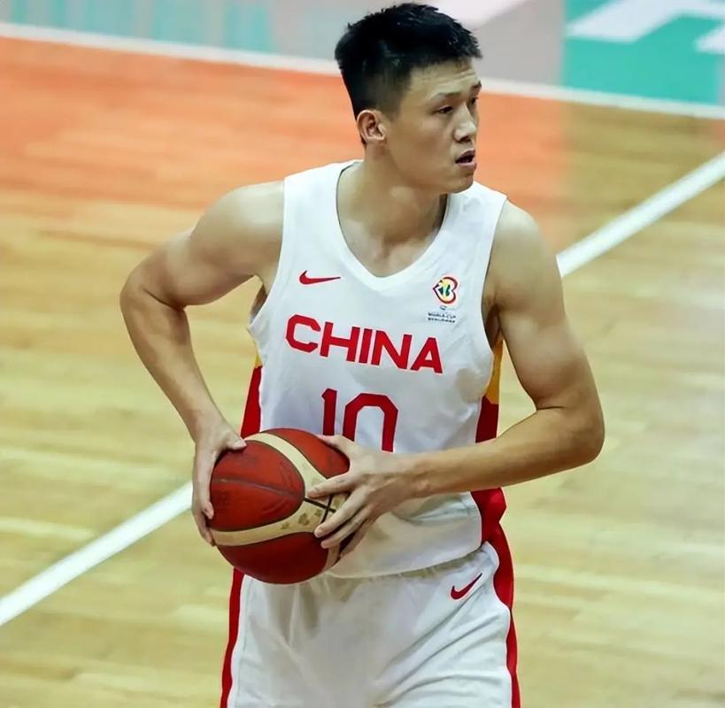 广东宏远尤纳斯合同到期未续约