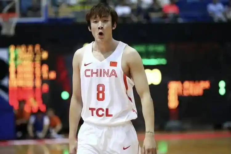 山东高速男篮100-85广东东莞银行