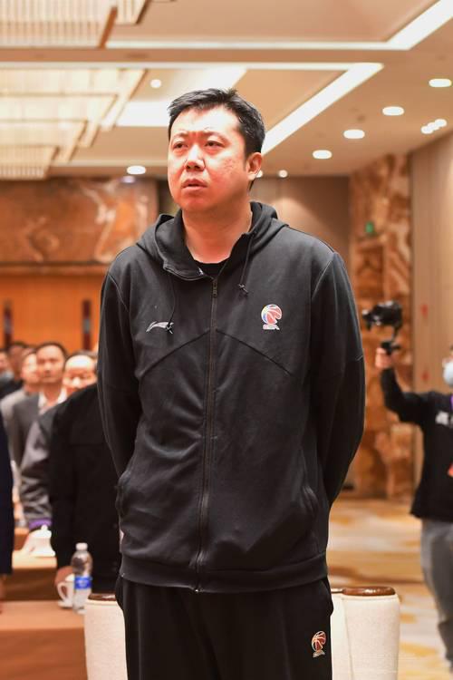 NBA赛场中国球迷标语