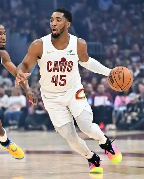 犹他爵士121-97明尼苏达森林狼 NBA常规赛关键战回顾